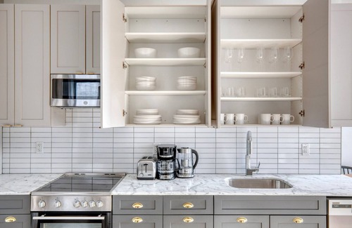Alphabet City Apartment | Classic East Village 2BR w/W/D, Gym & Elevator, nr cafes, by Blueground