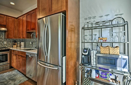 Astoria House | Classic Hillside Astoria Home w/Gorge Views!
