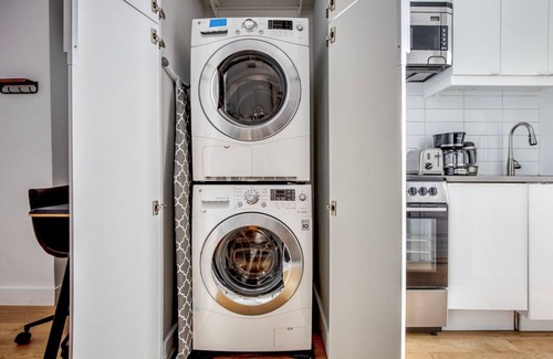 Bowery Apartment | Classic LES 1BR w/W/D, walk to SoHo & Nolita, by Blueground