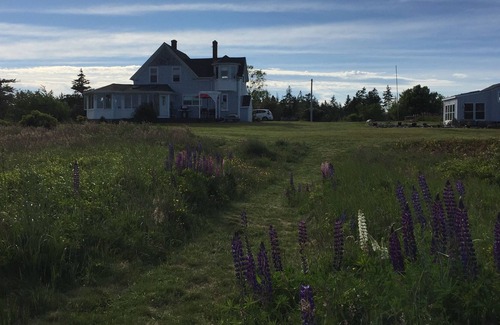 Ragged Island Cottage | Classic Nova Scotia Summer Home On A White Sand Beach
