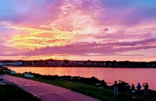 York Beach House | Classic ocean front cottage