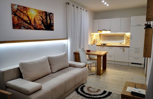 Visoko Apartment | Classic Studio with Patio