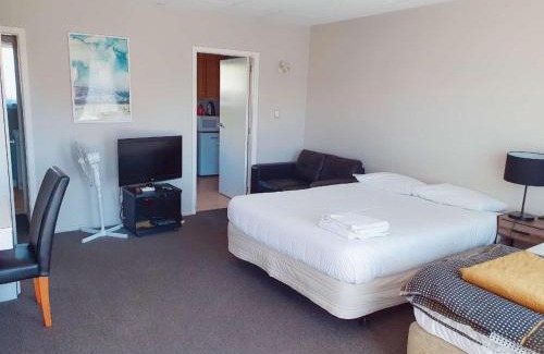 Upper Riccarton Hotel | Classique Lodge Motel