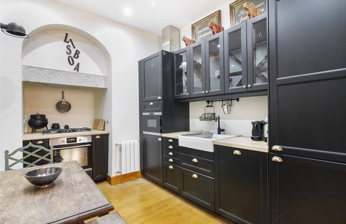 Principe Real Apartment | Classy 2BR AP in Principe Real w/Heating