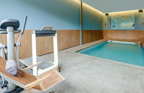 Weelde Apartment | Classy Apartment in Weelde with Swimming Pool