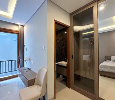 Sunset Road Villa | Classy new 5 BR villa in Kuta