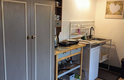 Kippen Cottage | Claymires Bothy Cottage Nr Loch Lomond & Stirling