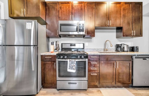 Hough Apartment | Cle Suites 2BR/1BA | 5 min Walk to Cle Clinic #8