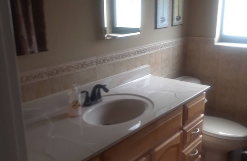 Yacht Club House | Clean affordable Vac. rental suite 2 miles to beachn3 priv, rms. Liv, Bed, Bath