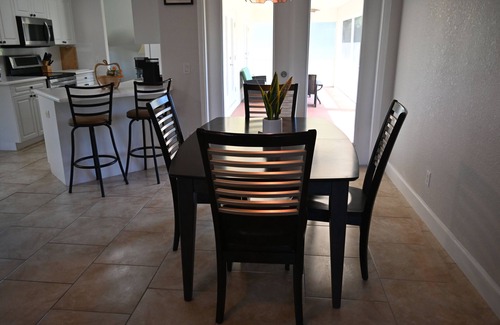 North Port House | Clean, Attractive, Comfortable 3 Bedroom, 2 Bath Home in Quiet Neighborhood.