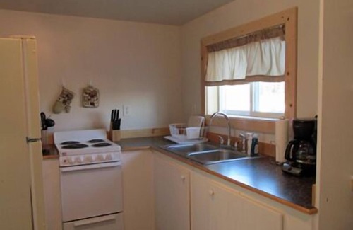 Kodiak Apartment | Clean, Comfortable, Economical With Lake Views