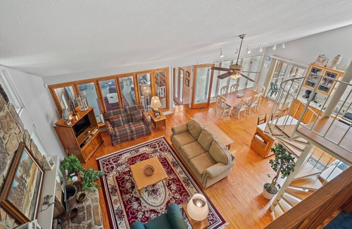Jasper House | Clear Creek Escape: 4 BR, 2 BA House in Jasper, Sleeps 12