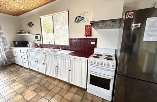 Port Victoria House | Clearview Shack - Entire Home in Port Victoria