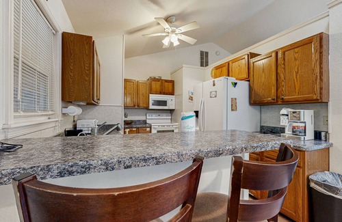 Clearwater House | Clearwater Home Close to the Beach w/Shared Pool, Private Washer/Dryer