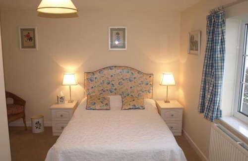 Appleshaw Bed & Breakfast | Cleaver Cottage