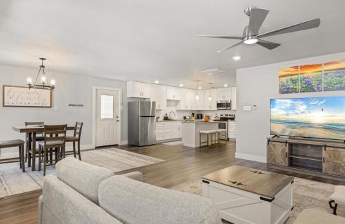 Granbury House | Clementine