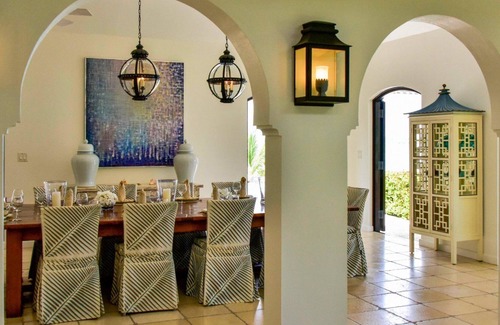 Long Island Villa | CLICK CONTACT MANAGER - SPECIAL RATES CERTAIN WEEKS - 7 bedroom beachfront Estate Villa