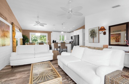 Anna Maria House | Click for Discount! Beach House w/pool on the north end of AMI
