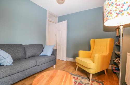 Lewes House | Cliffe Cottage