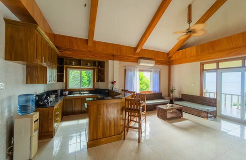 Lazi House | Cliffvue Homestead — East House