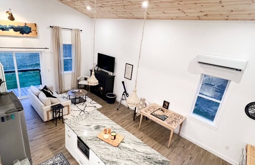 Union Cottage | Cliodhna's Cotttage in MidCoast Maine!