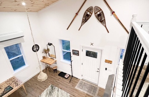 Union Cottage | Cliodhna's Cotttage in MidCoast Maine!