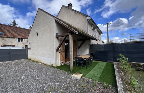 La Houssaye-en-Brie Apartment | Clos Briard - Duplex 4 people near Disneyland