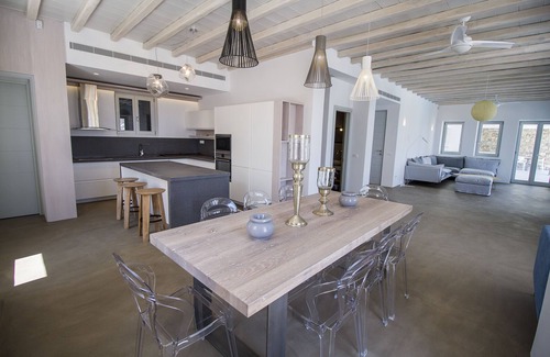 Elia Villa | Close to Beach Luxury Villas,Magnificent View,Infinity Pool,Security Guard 24/7