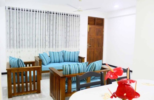 Bazaar North Apartment | Close to beach, super markets, banks , railway & bus stations