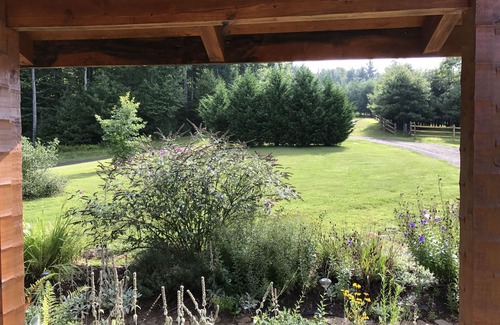 Piper Gap Cabin | Close to Heaven, Blue Grass, Biking, Hiking, Fishing and Wifi