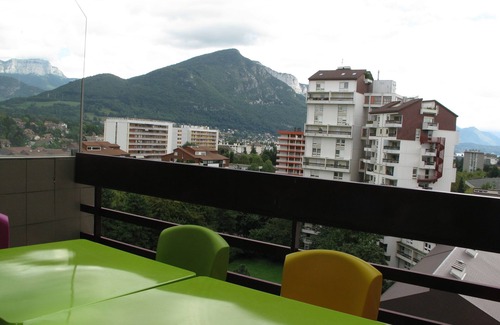 Novel Apartment | Close to Lake Annecy and town center, functional apartment with beautiful view