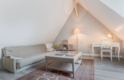 Rémy House | Close to Paris, ideal for recharging your batteries. Breathtaking view of the Compiègne forest
