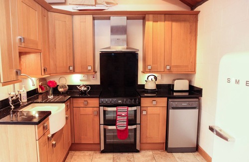 Dunbridge Cottage | Close to Peppa Pig World, New Forest and South coast
