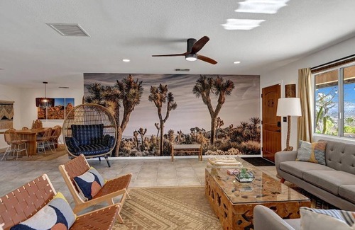 Yucca Valley House | Close to Pioneertown & Joshua Tree! Scenic Desert Views.