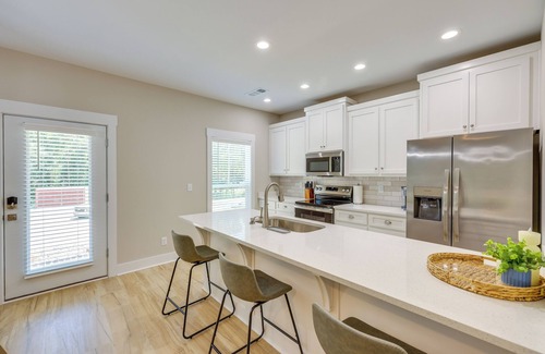 Millbrook Apartment | Close to Sports Complex: Modern Millbrook Duplex!