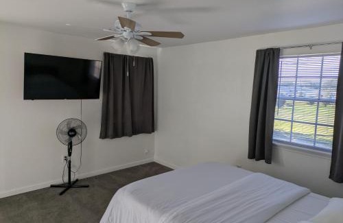 Kenner - Louis Armstrong International Airport Apartment | Close to Store & Airport
