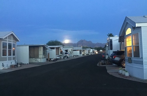 Apache Junction House | Close to Superstition Mountains Wilderness and Lost Dutchman State Park