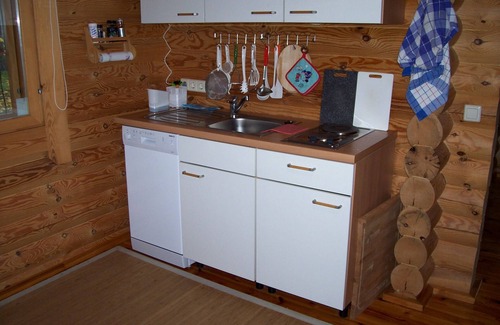 Mahu Cabin | Close to the beach, quiet located Blockhouse