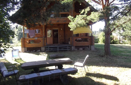 Mahu Cabin | Close to the beach, quiet located Blockhouse