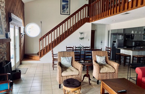 Pirates Beach House | Close to the Beach !