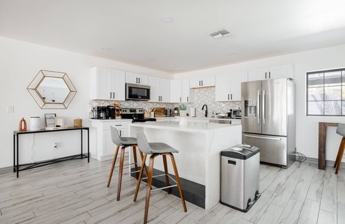 La Paz At Desert Springs House | Close to TPC, Mayo Clinic, Kierland - HEATED Pool, Master Suite, Games