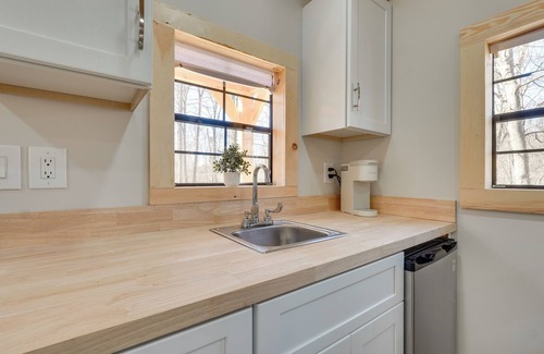 Westbrookville Apartment | Close to Trails: Studio w/Water Views