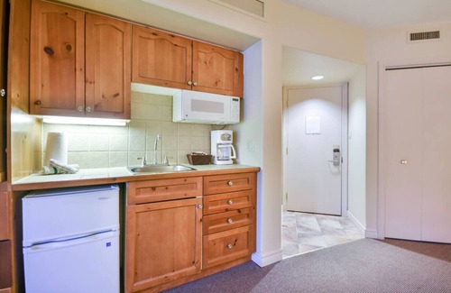 Oro-Medonte Condo | Closest Building to the Ski Hill