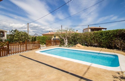 Llagostera Villa | Club Villamar - Precious villa, very spacious and with a magnificent garden with private pool, wo...