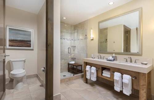 Avon Resort | Club Wyndham Avon 2 Bedroom Presidential Suite