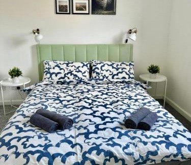 Clydebank House | ClydeBank Brand new 3BDR Home, Glasgow