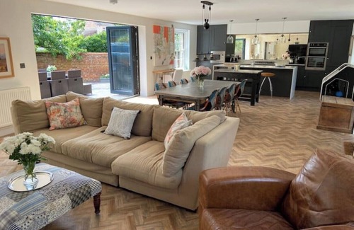 Caister-on-Sea House | Coach House near the beach