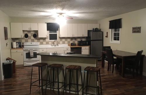 Cool Ridge House | Coal Miner's Cabin - Near Winterplace, Beckley and Princeton