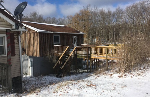 Cool Ridge House | Coal Miner's Cabin - Near Winterplace, Beckley and Princeton