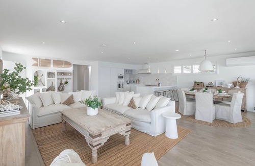 Bonnells Bay House | Coast at Bonnells
